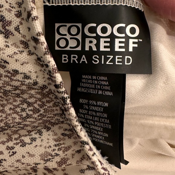 COCO Reef Tankini Top ONLY Swimsuit Size 38C - Picture 4 of 6